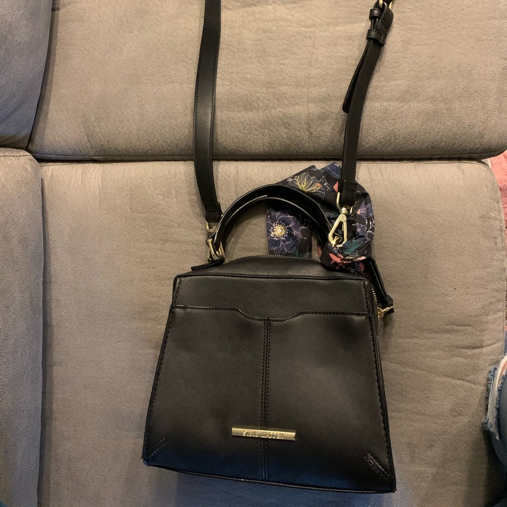Steve Madden purse